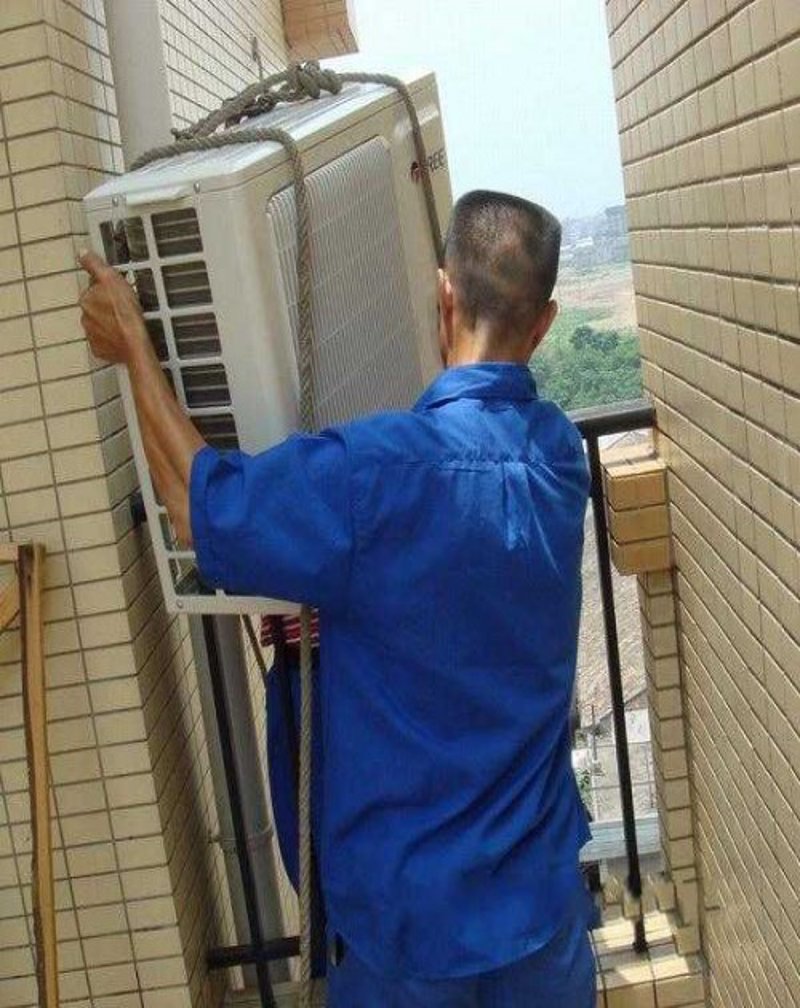 空调加氟为何不可或缺?详解技术与保养
